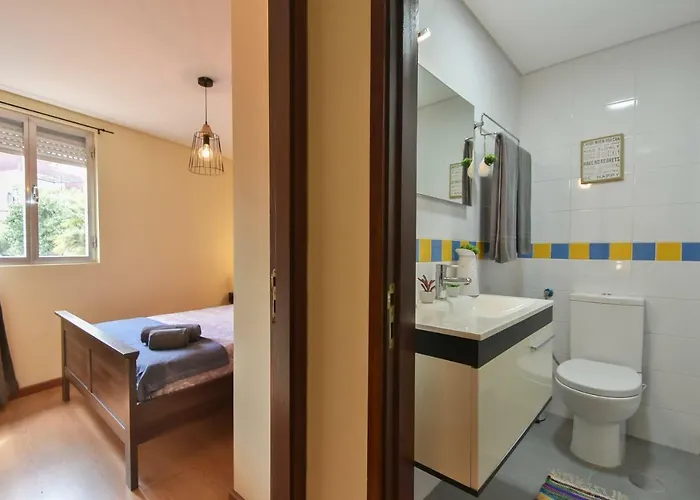 Clerigos Old Town Apartment