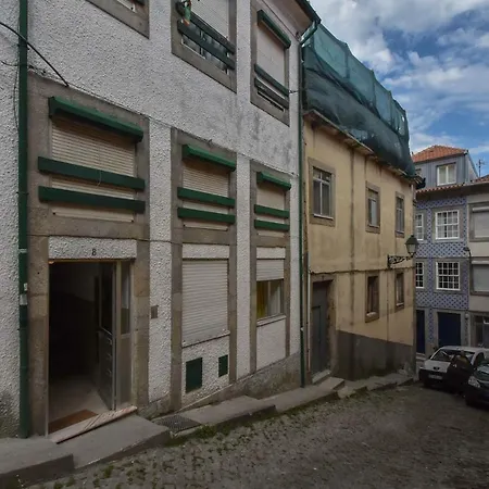 Clerigos Old Town *